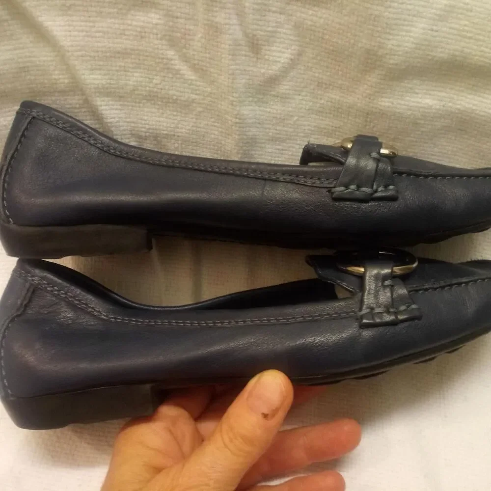 Liz Claiborne liz claiborne